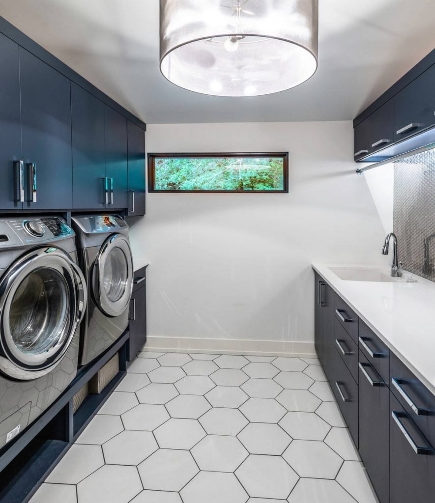 custom-laundry-modern-blue-chrome-885x1024-1