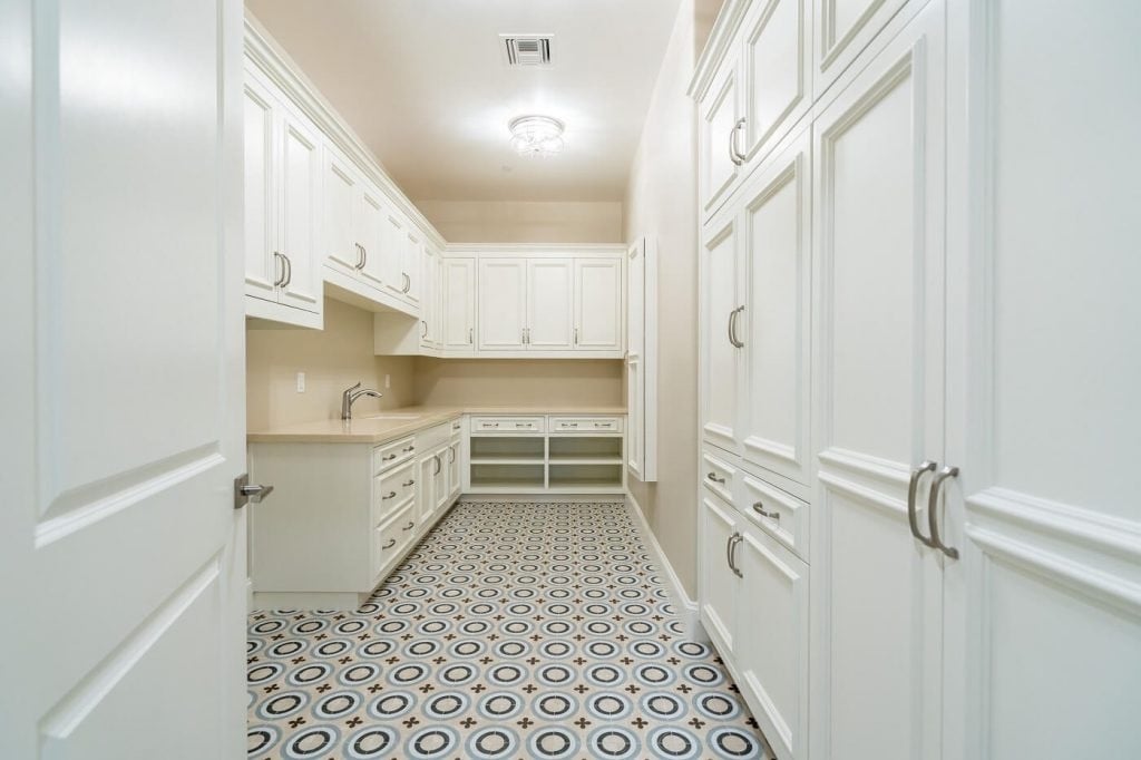custom-laundry-room-traditional-tile-1024x682-1