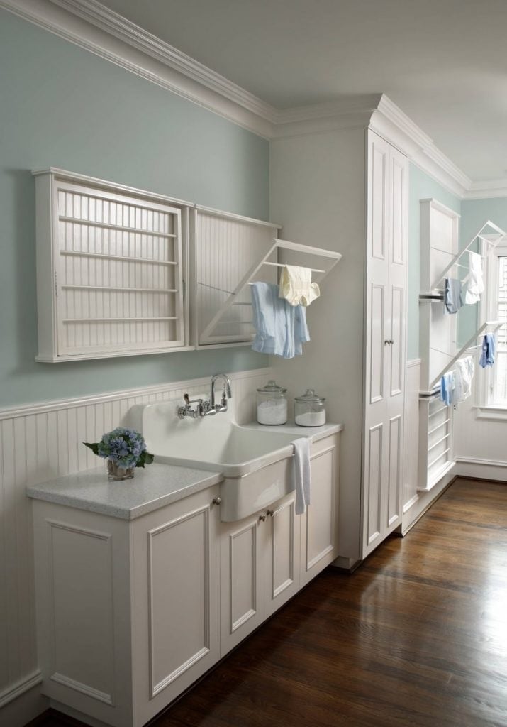 custom-laundry-traditional-white-teal-715x1024-1